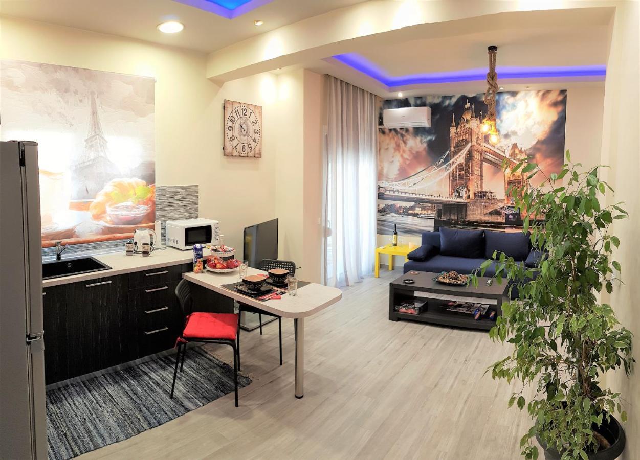 Betty'S Central Suite Alexandroupolis Exteriör bild